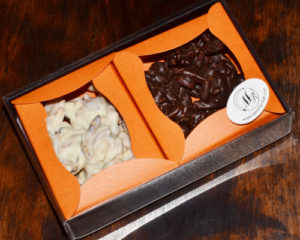 Coffret rocher noir et vanille safran bio bourgeon